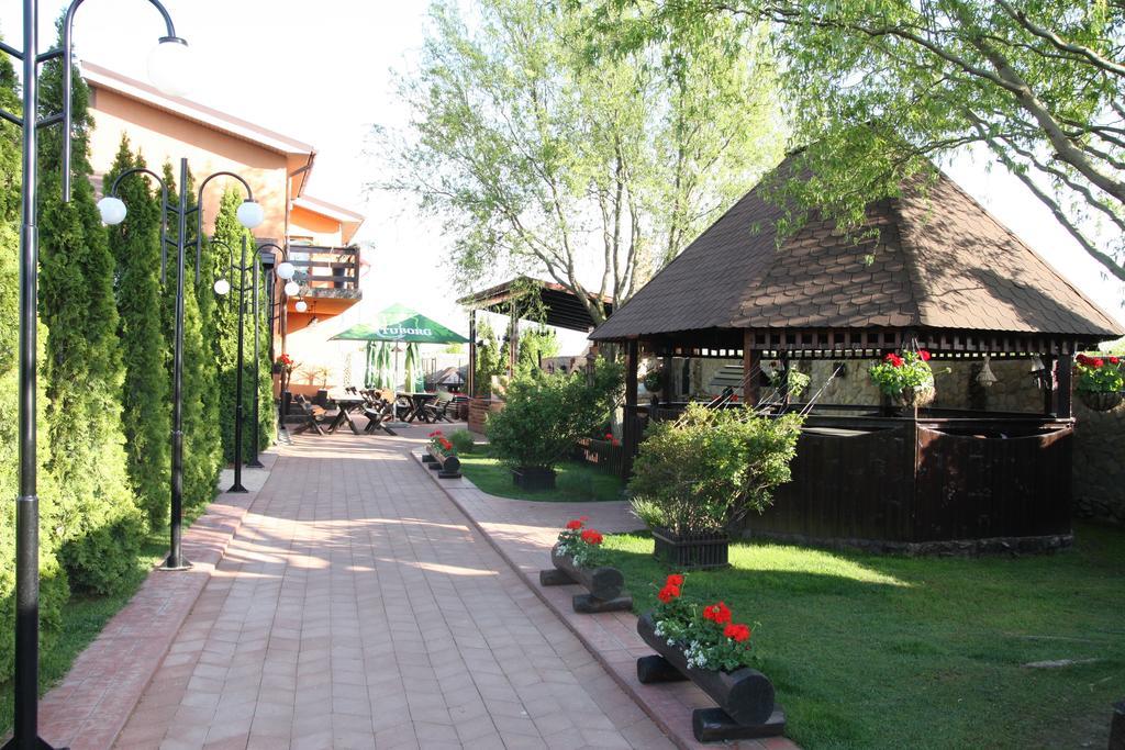 Rixo'S Guesthouse Cîrcea Dış mekan fotoğraf