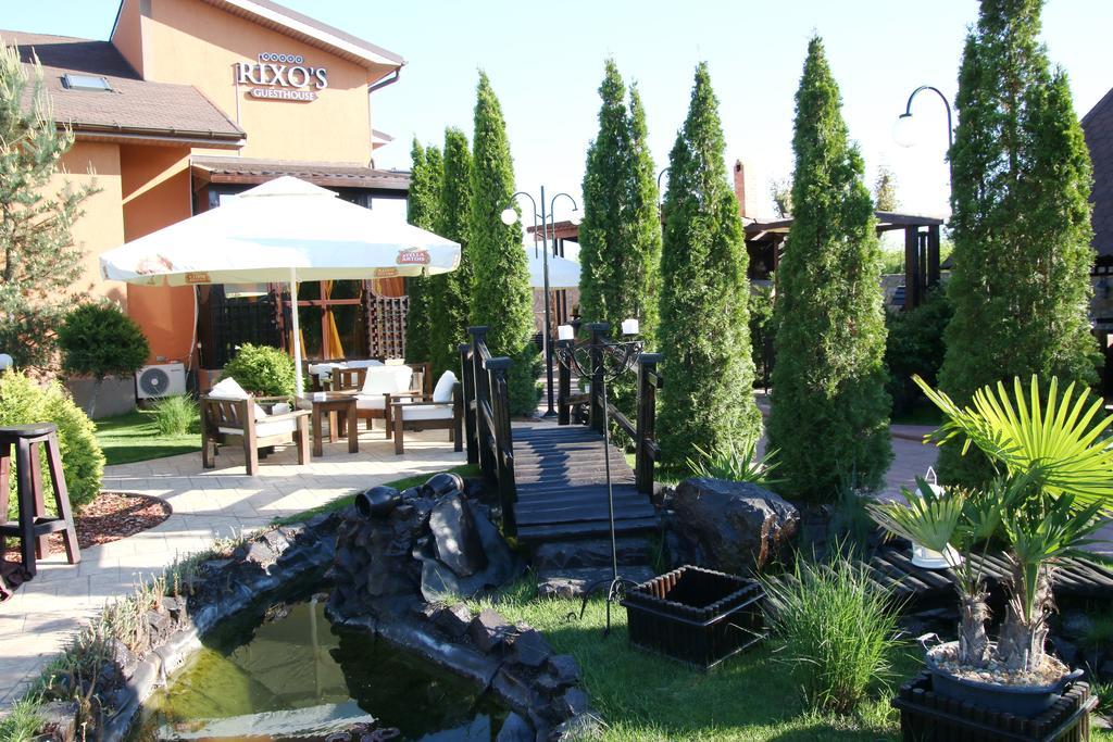 Rixo'S Guesthouse Cîrcea Dış mekan fotoğraf